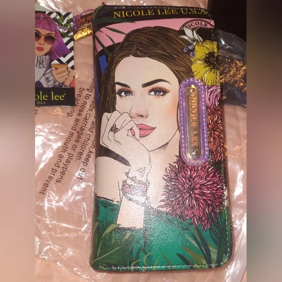 Beautiful NL wallet ๐๐ - Picture 1 of 9